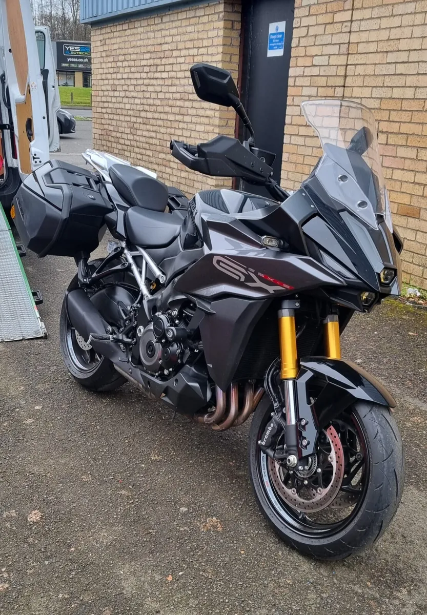 Suzuki GSX-S1000GX+ - Image 1