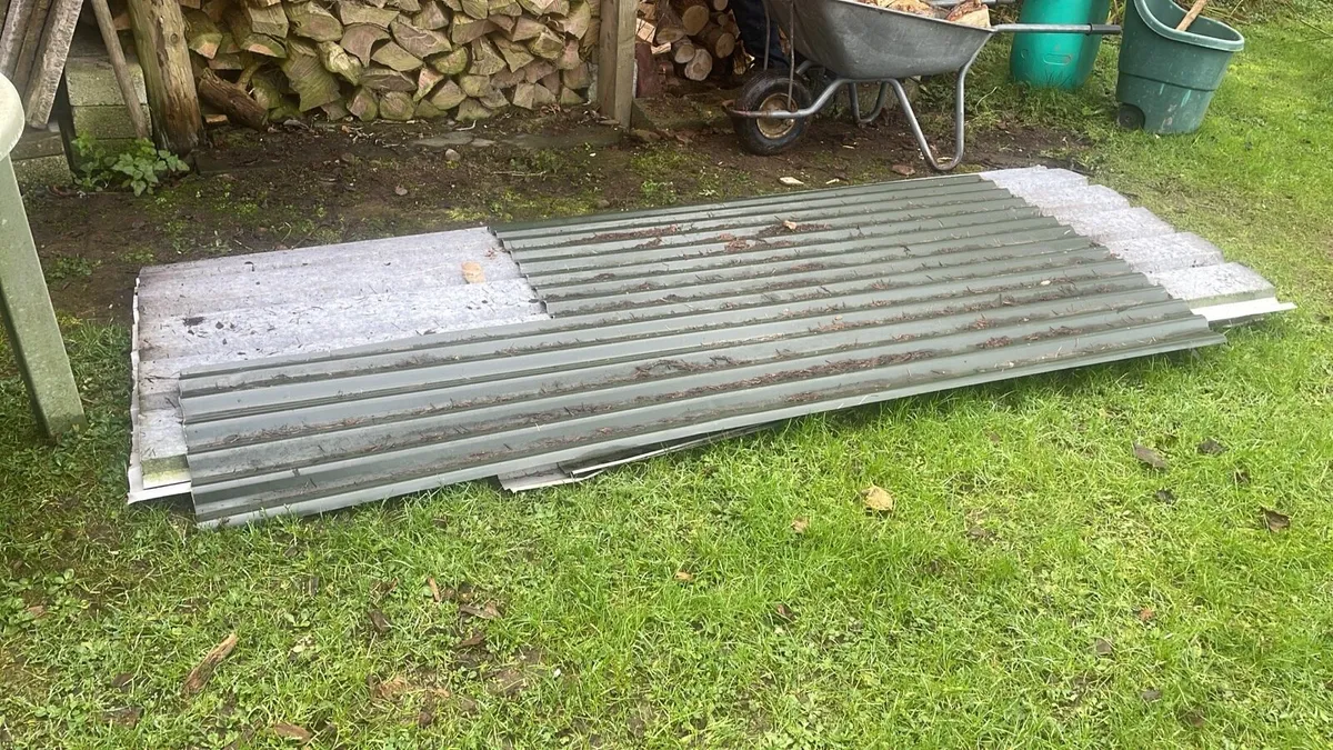 Corrugated metal sheets - Image 1