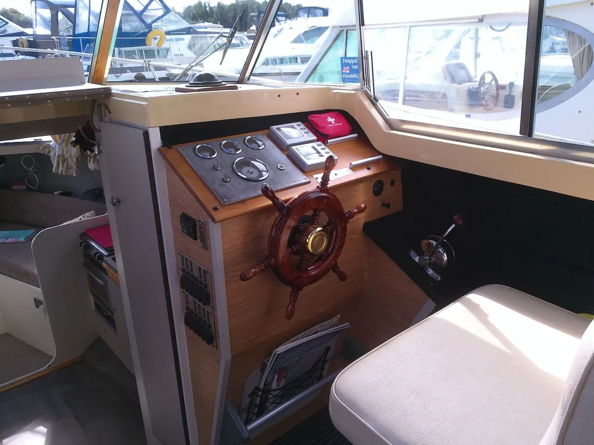 1979 Birchwood 29 Sedan. - Image 4