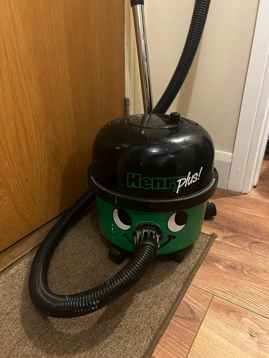 Henry Plus Hoover Plus 10 Hoover bags - Image 1
