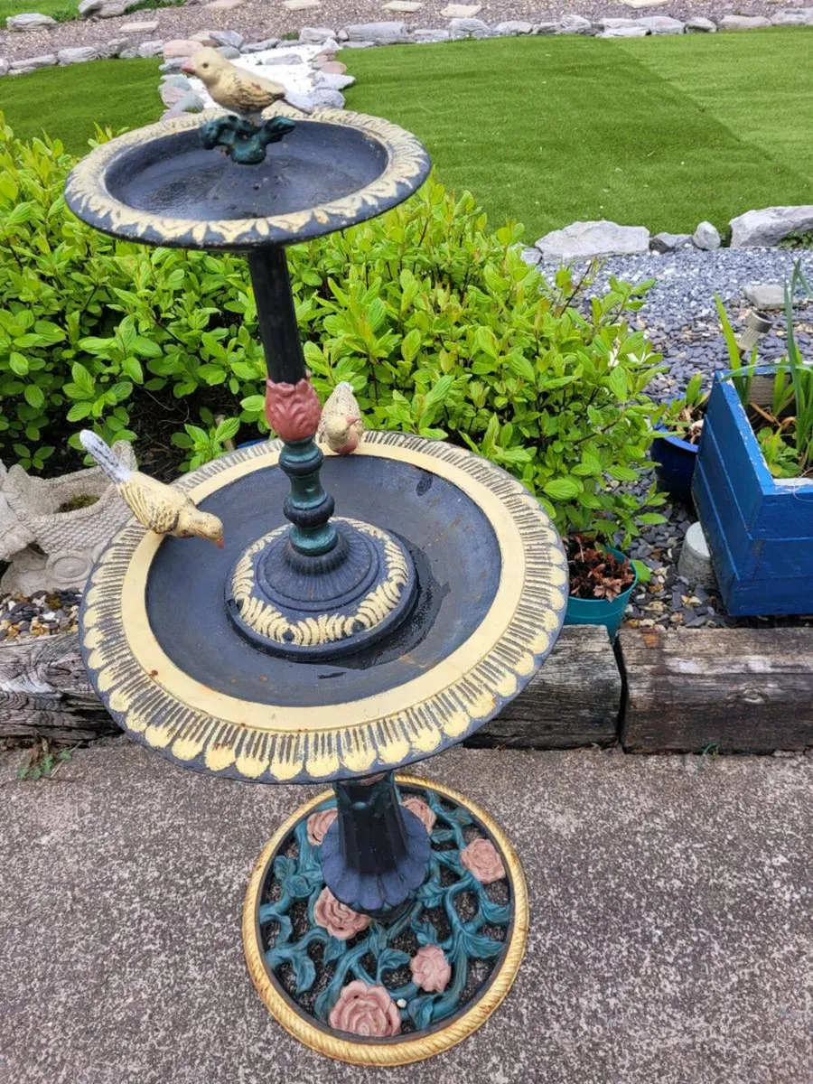 Bird Bath - Image 2