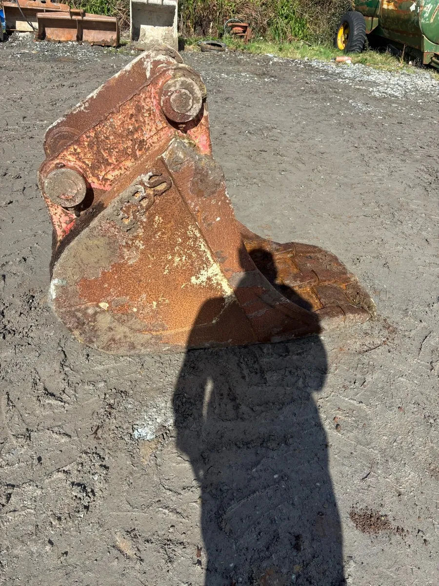 “ 2 Foot Bucket” - Image 2