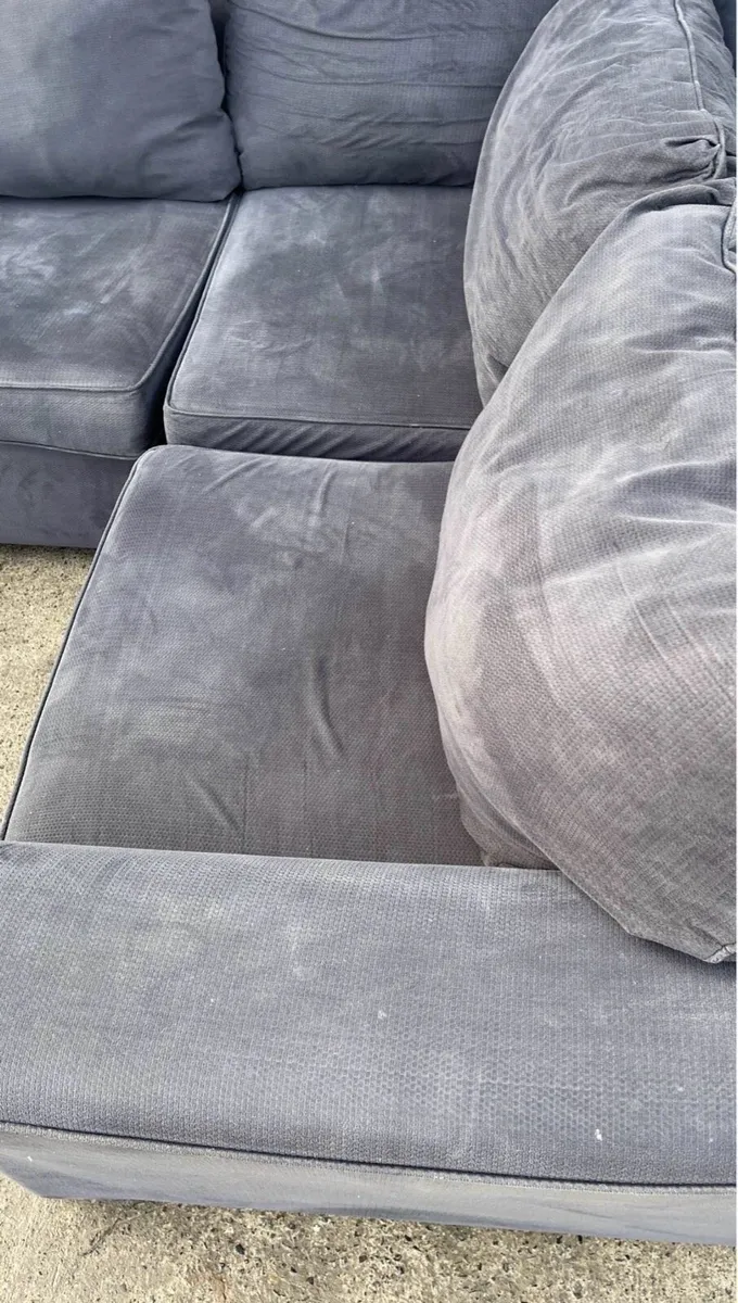 L Corner sofa - Image 3