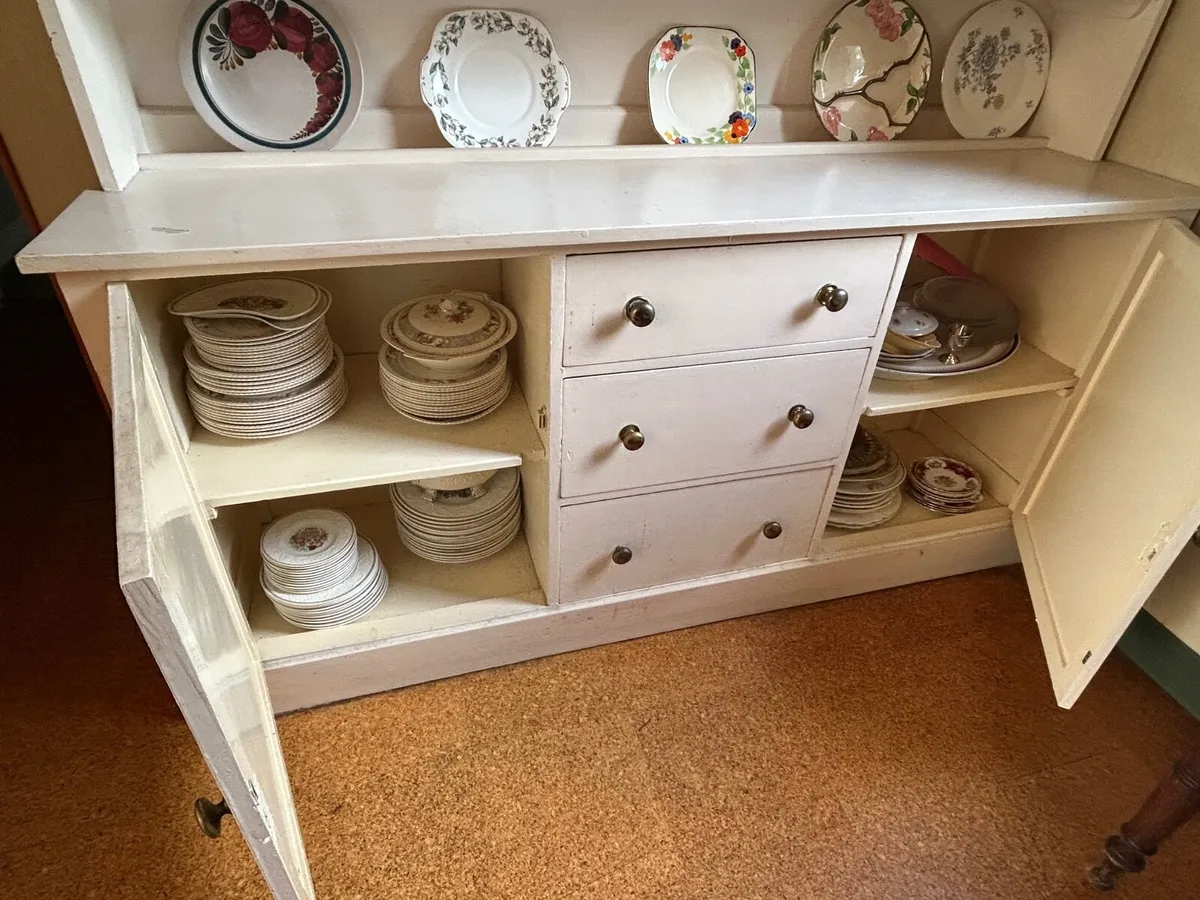 Kitchen dresser - Image 3