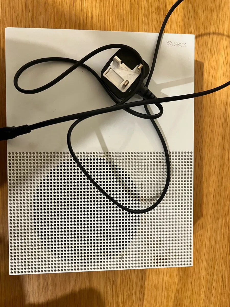 X box one s - Image 2