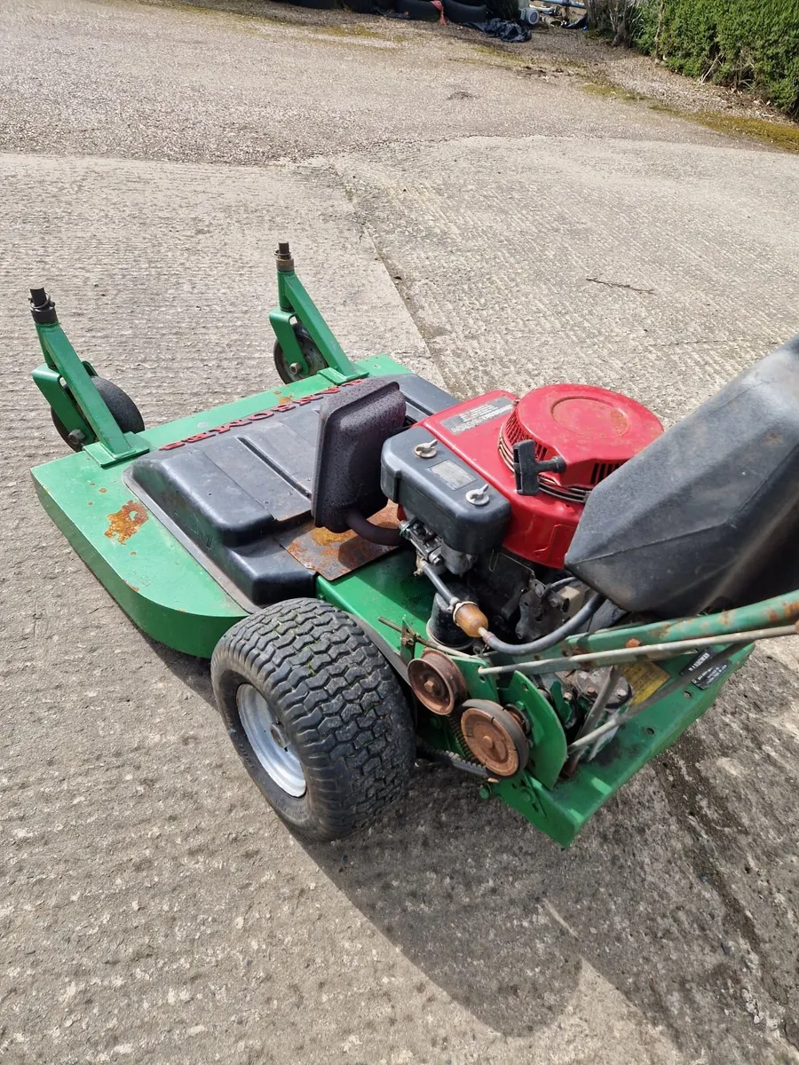 Ransomes bobcat industrial mower - Image 3