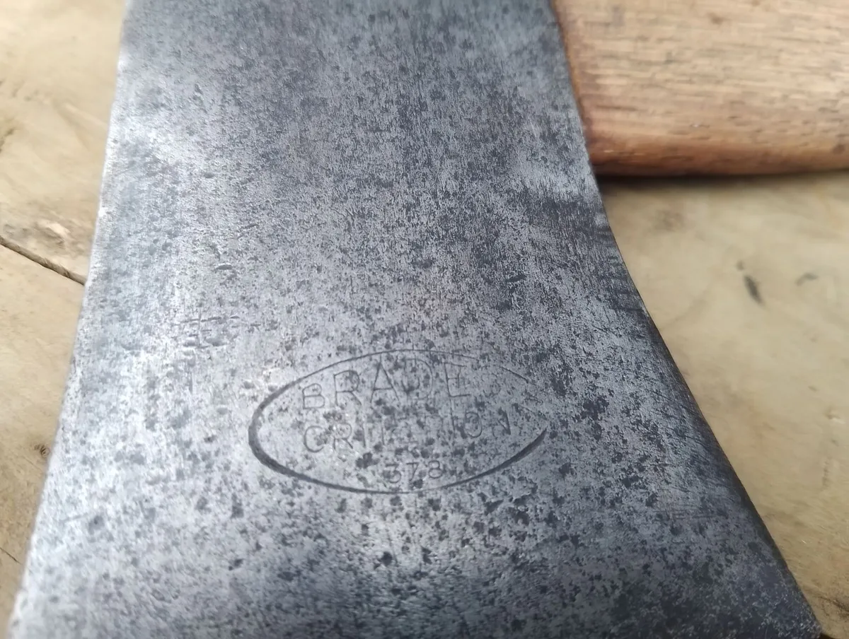 Axe - Image 4