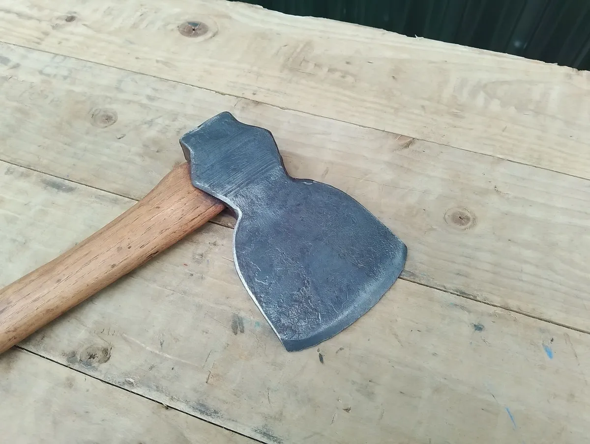 Axe - Image 3
