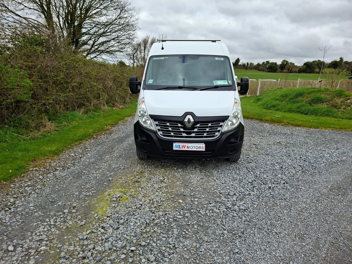 Renault Master 191 2.3 TD  Excellent Condition Van - Image 3