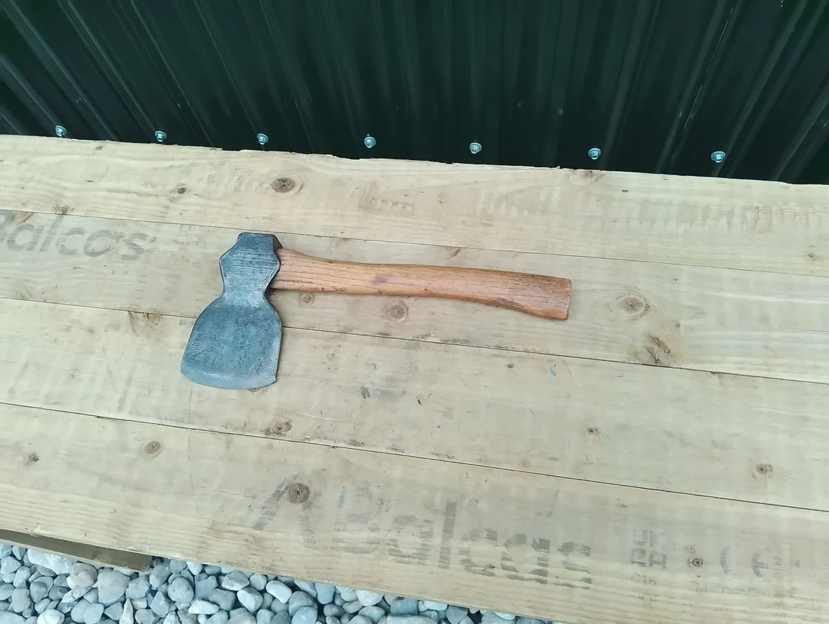Axe - Image 2