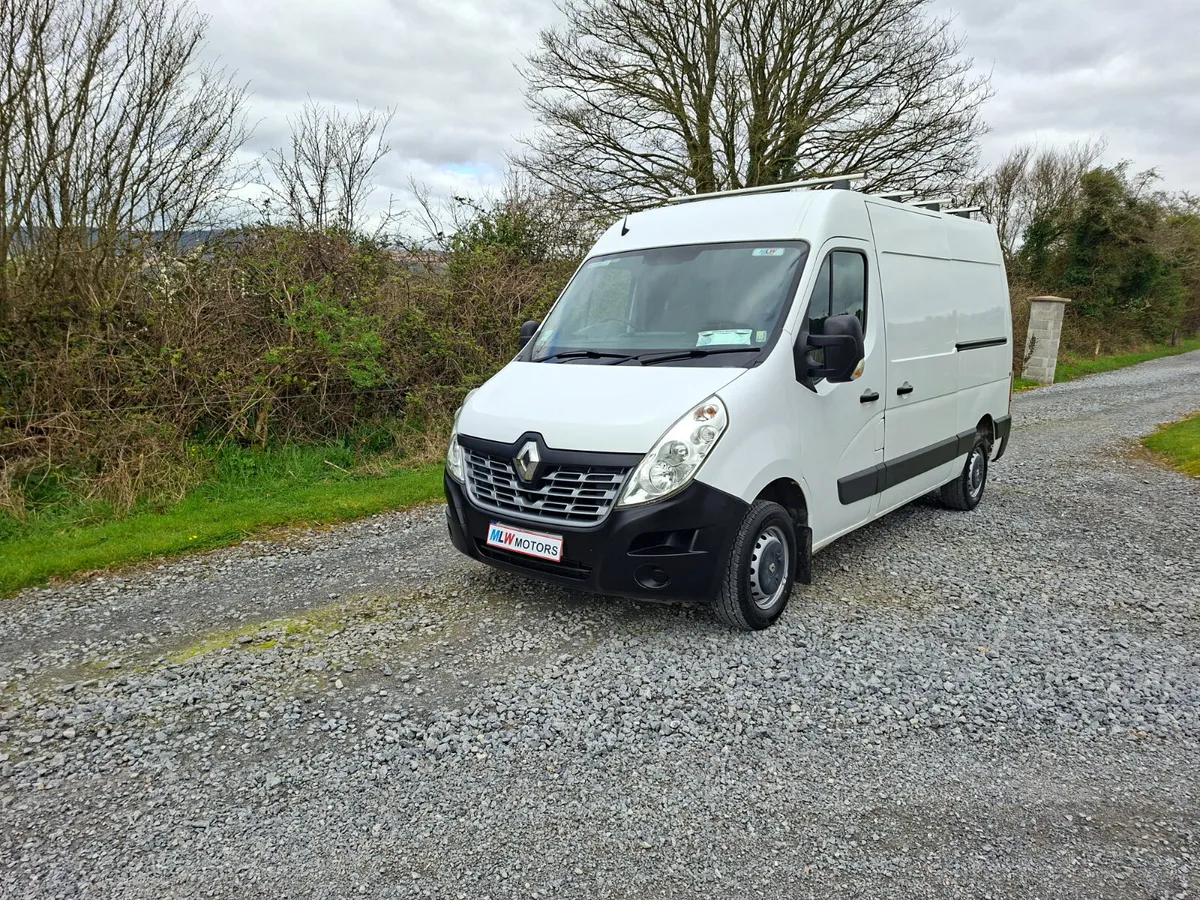 Renault Master 191 2.3 TD  Excellent Condition Van - Image 4