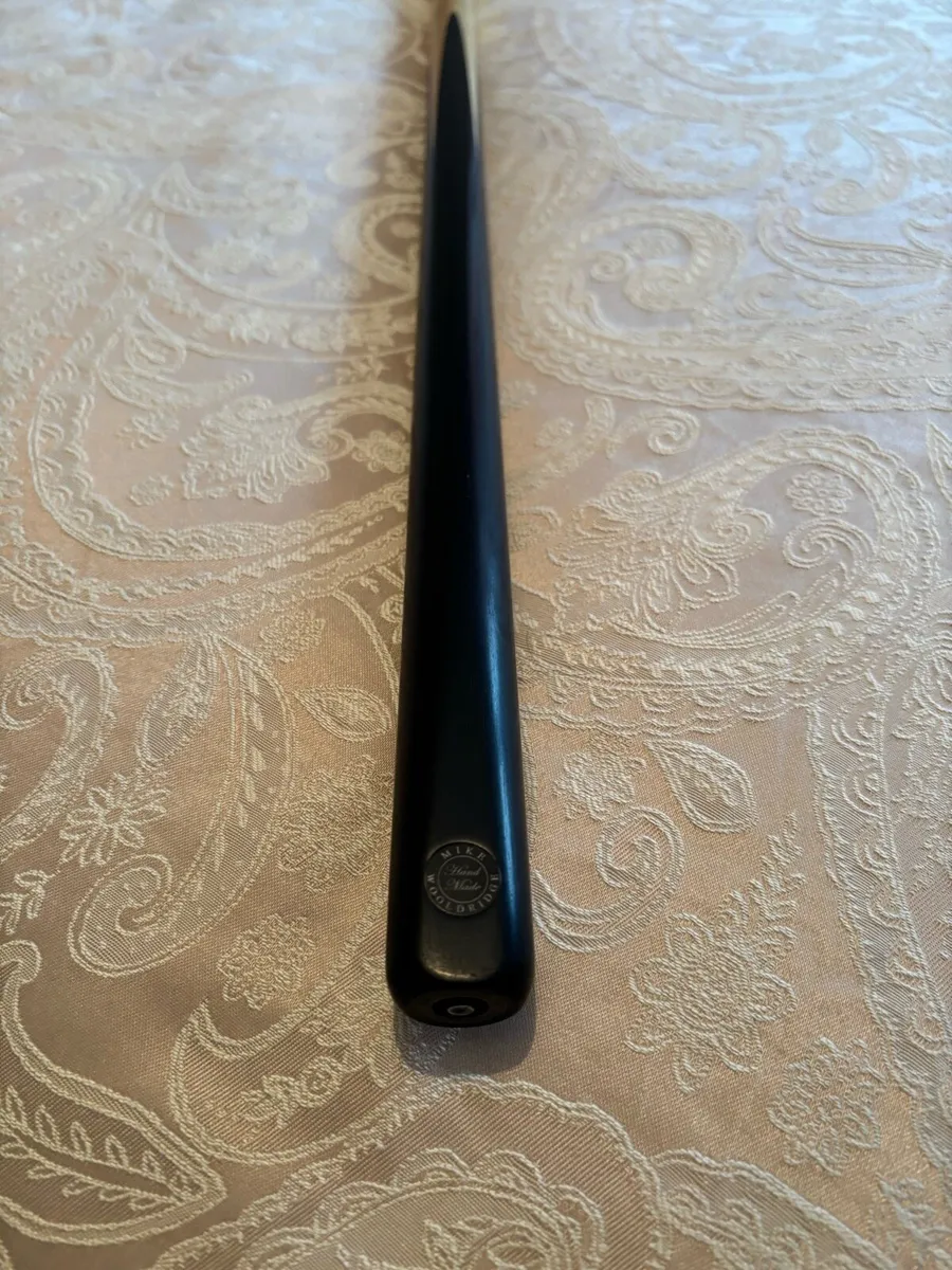 Mike wooldridge cue - Image 1