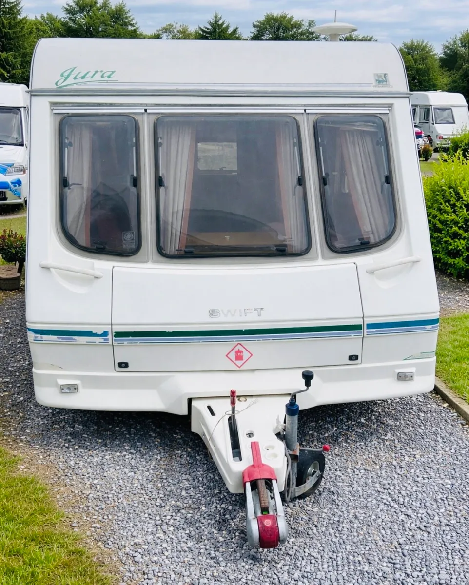 2/3 birth caravan for sale . - Image 2