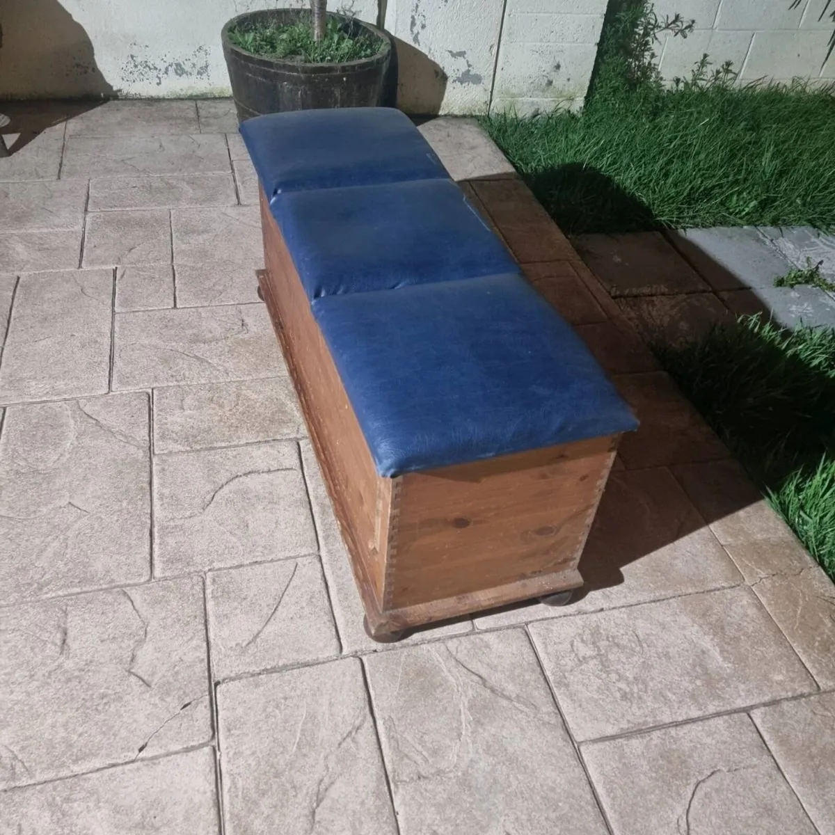 Pine Toy Blanket Box FREE - Image 3