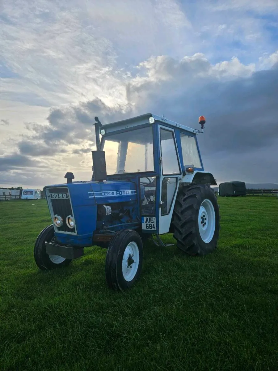 Ford 3600 - Image 1