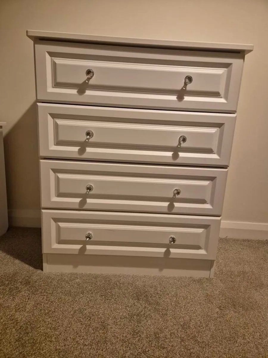 Chest of Drawers - Image 3