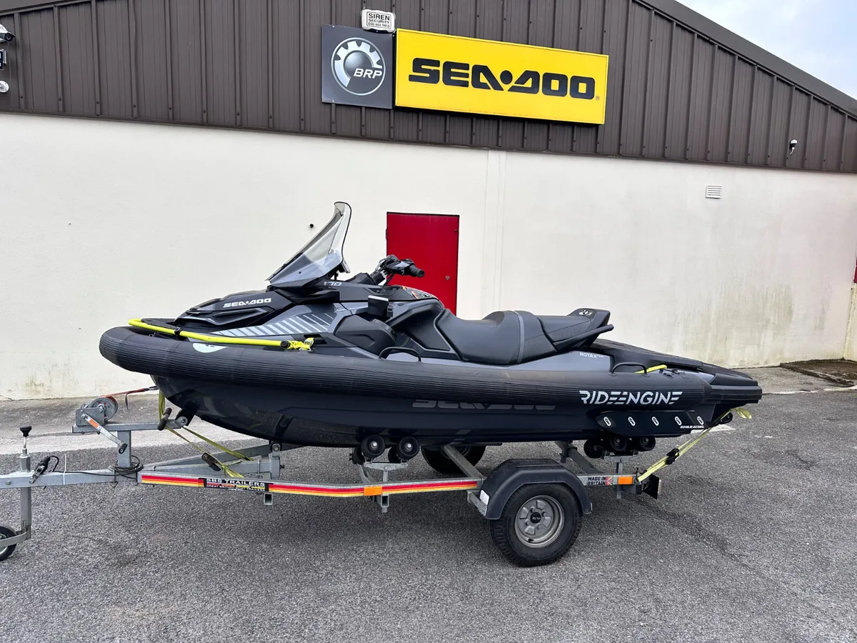 2022 Seadoo Explorer Pro only 29hrs - Image 1