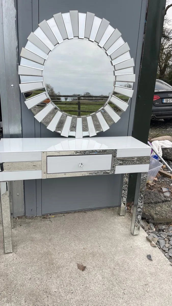 Luxury console table& mirror - Image 1