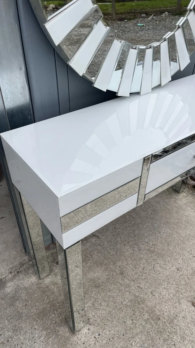 Luxury console table& mirror - Image 3