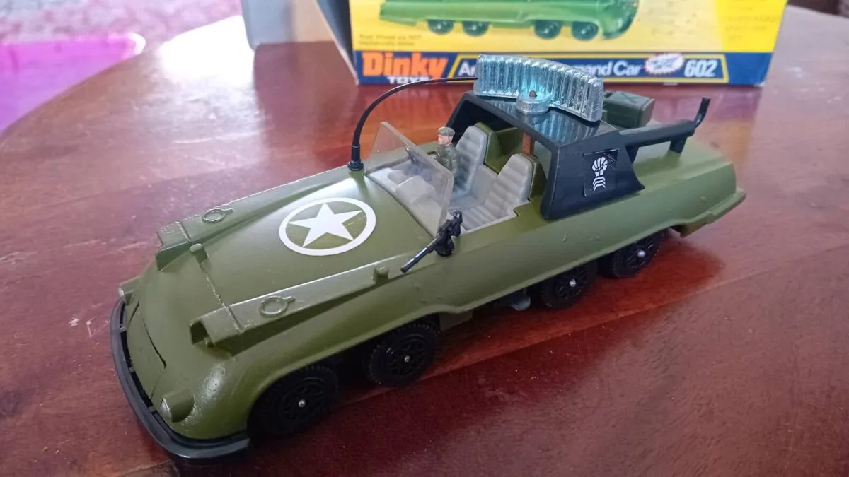 Dinky 602 Armoured Command Car ,MIB - Image 3