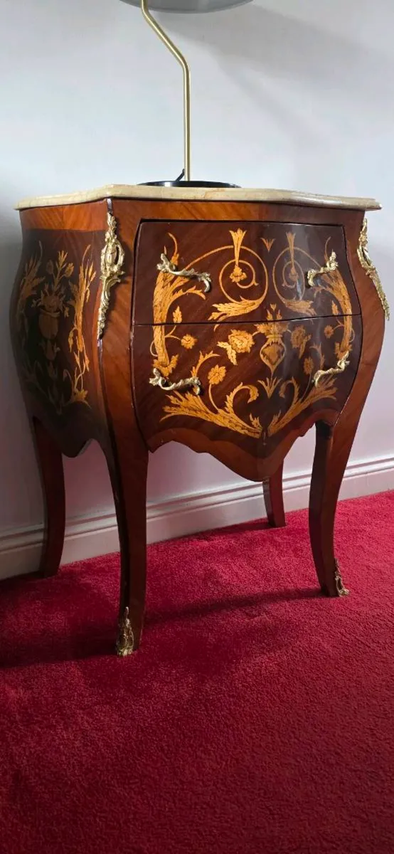 Elegant pair of Nightstands - bedside lockers - Image 4