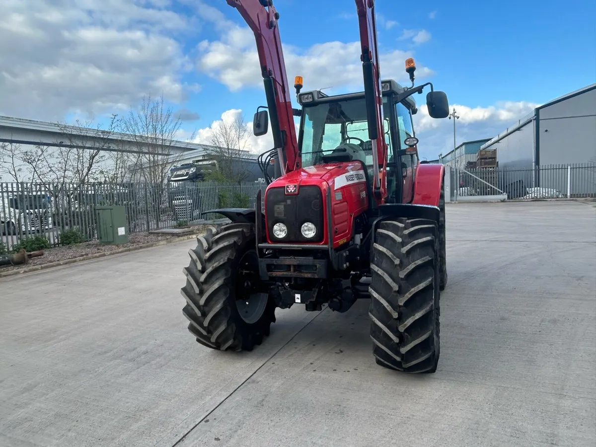Massey Ferguson 6465 Dyna 6 - Image 3