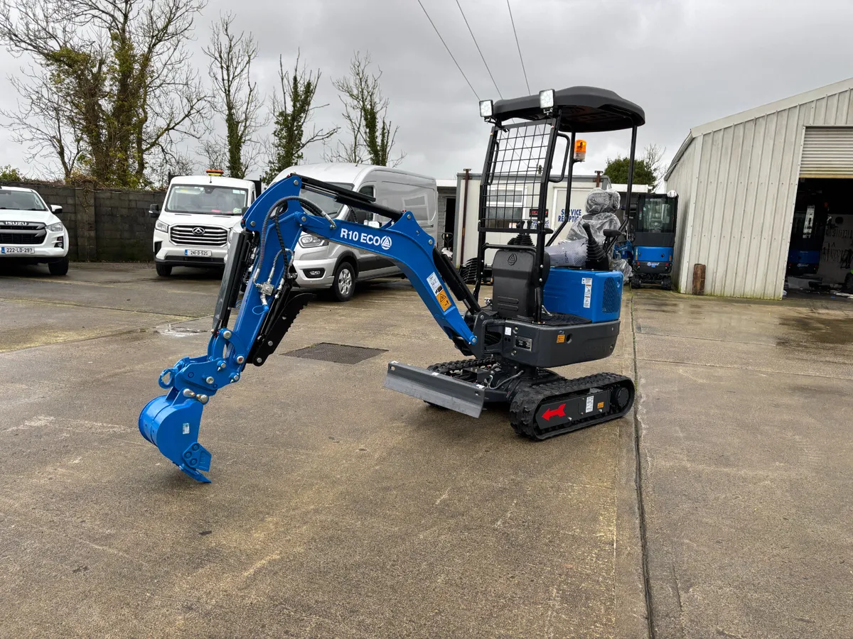 New Model Rippa R10-6 Mini Excavator - Image 1