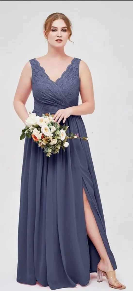 Bridesmaid dresses - Image 1