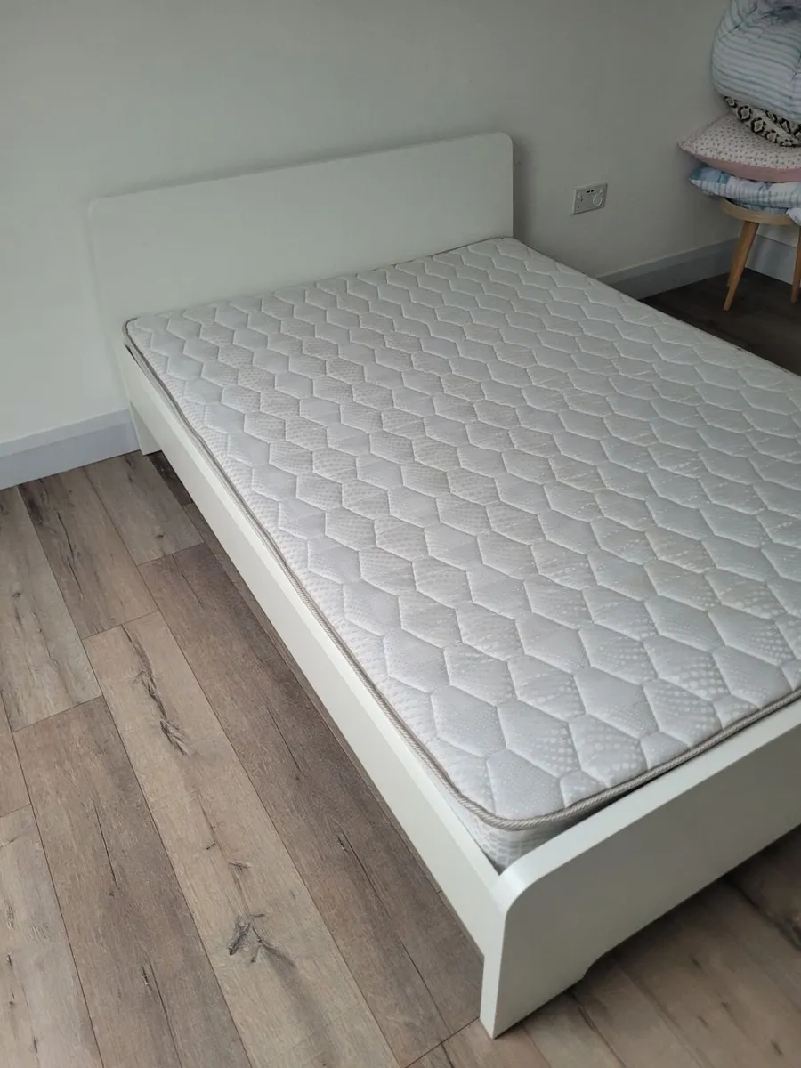 Bunk beds and Double bed - Image 1