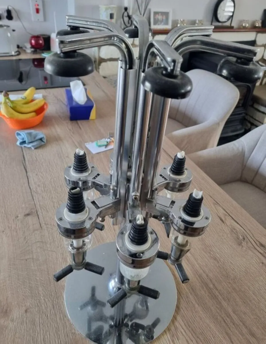 Drinks dispencer - Image 1