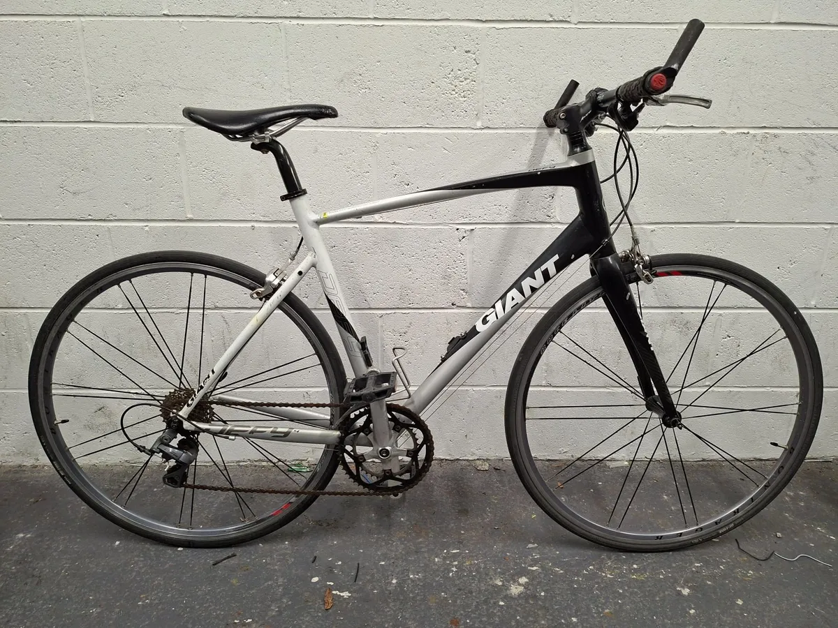 GIANT  DEFY  Bike - Image 1