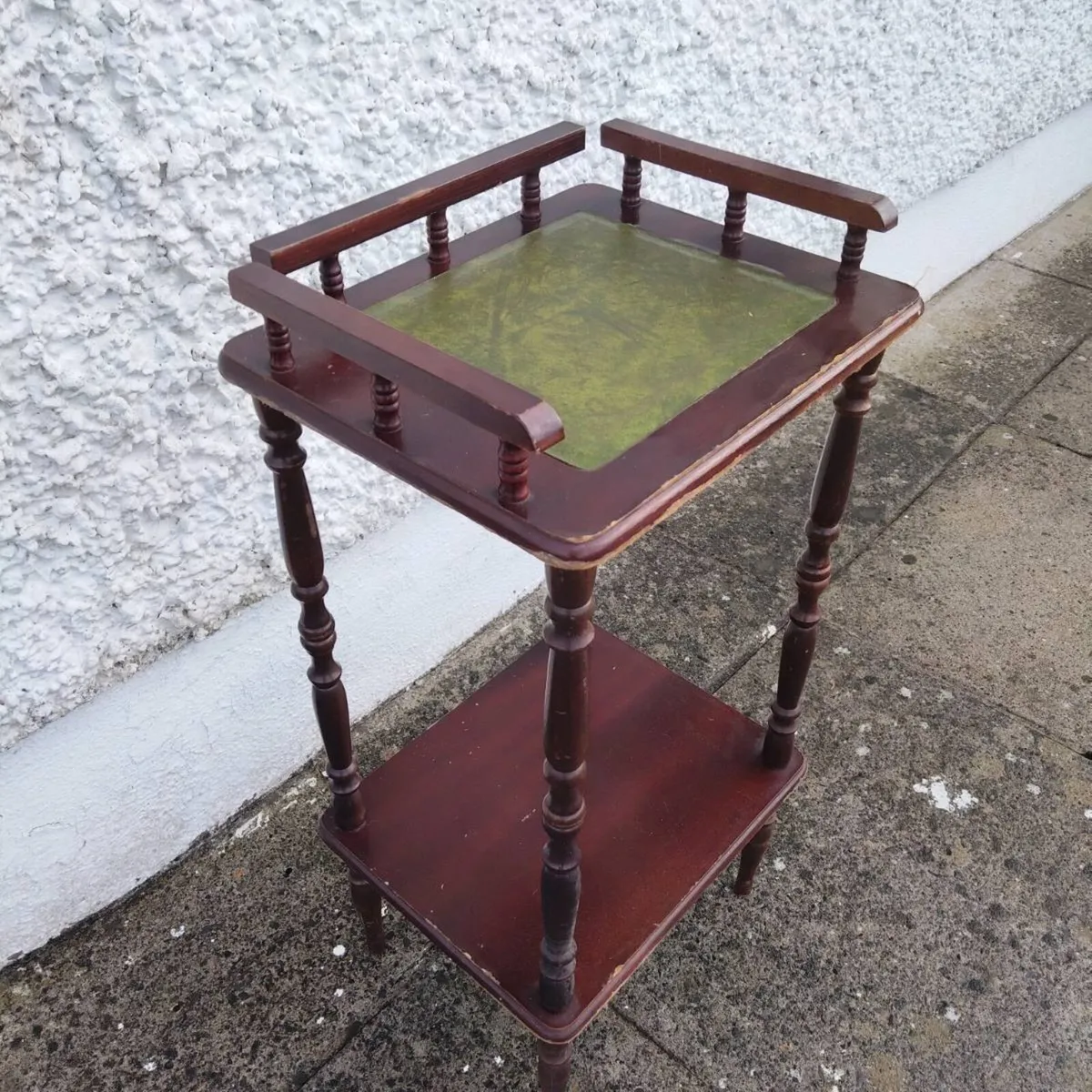 Telephone stand - Image 1