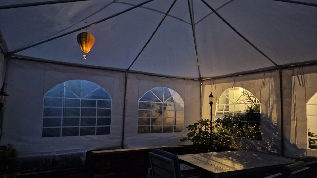 Marquee tent - Image 1