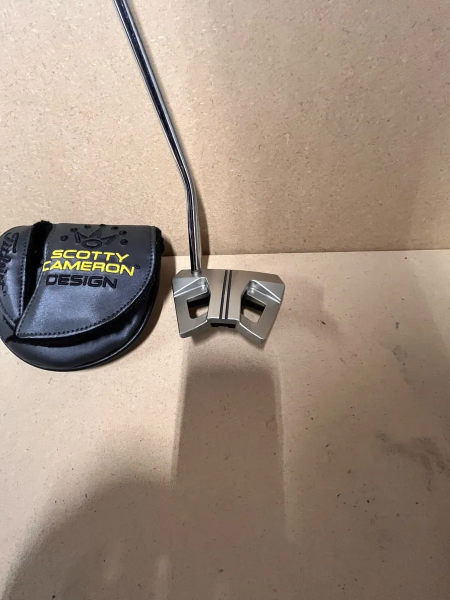 Golf Putter - Image 1