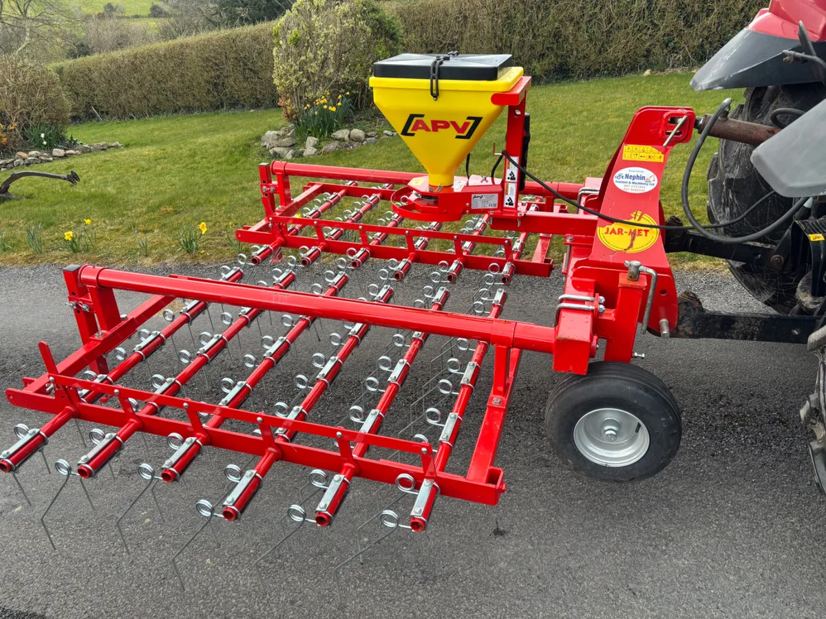 3 Metre Spring Tine Harrow C/W Seeder - Image 1
