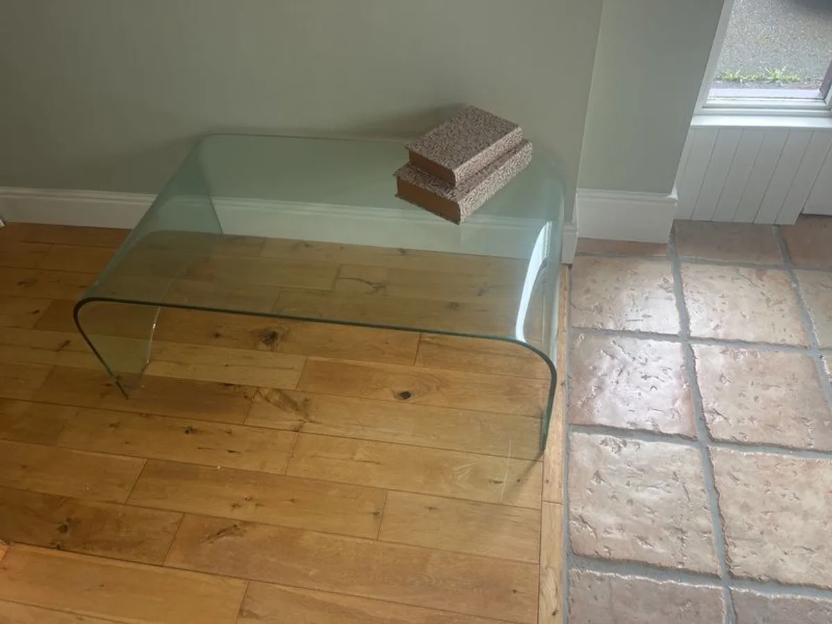 Large waterfall tempered glass coffee table - Image 4