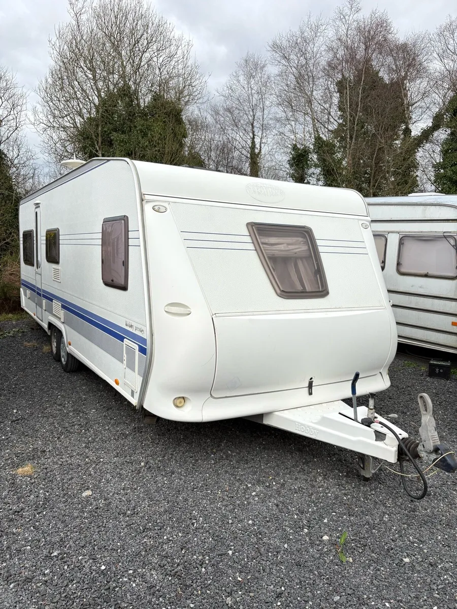 Hobby 6 Berth Fixed Bed Caravan For Sale - Image 1