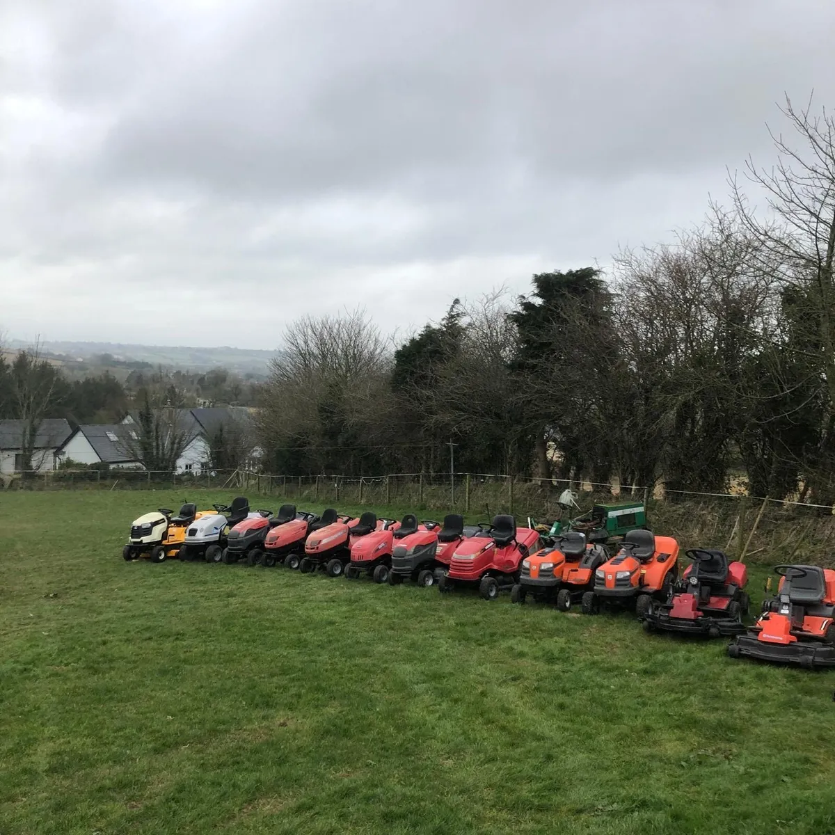 Ride on lawnmowers - Image 1