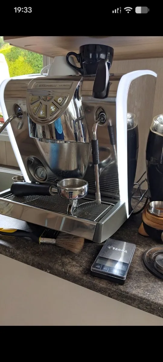 Coffee Machine - Image 4