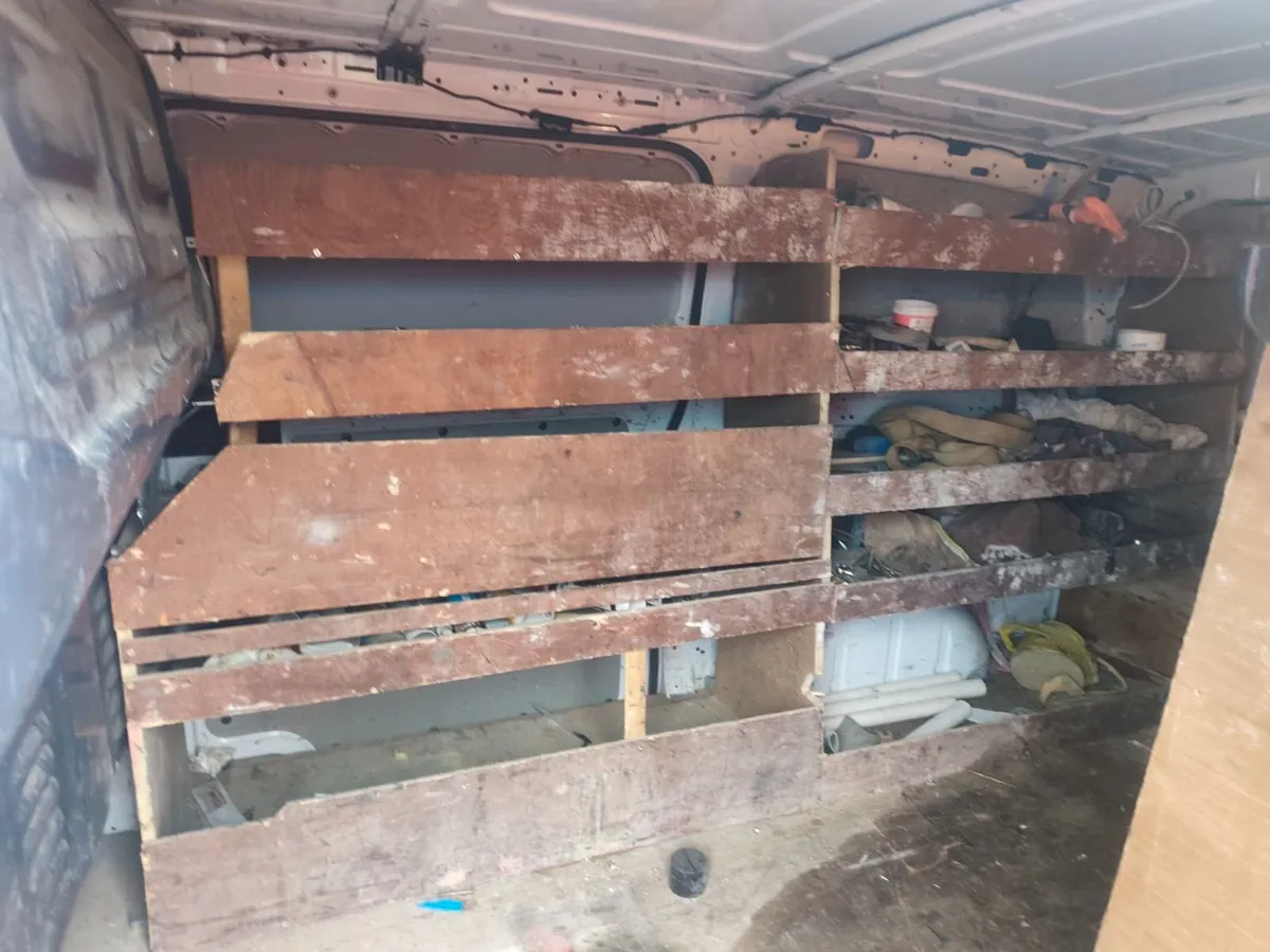 171 mercedes vito auto - Image 3