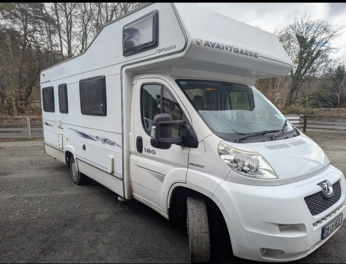 2009 Peugeot Camper - Image 1