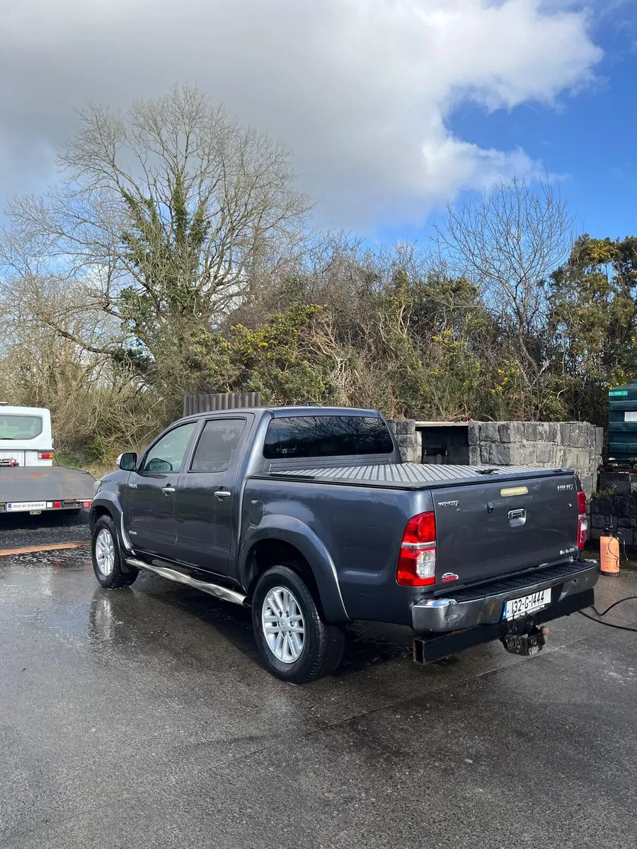 Automatic 3.0l hilux - Image 2
