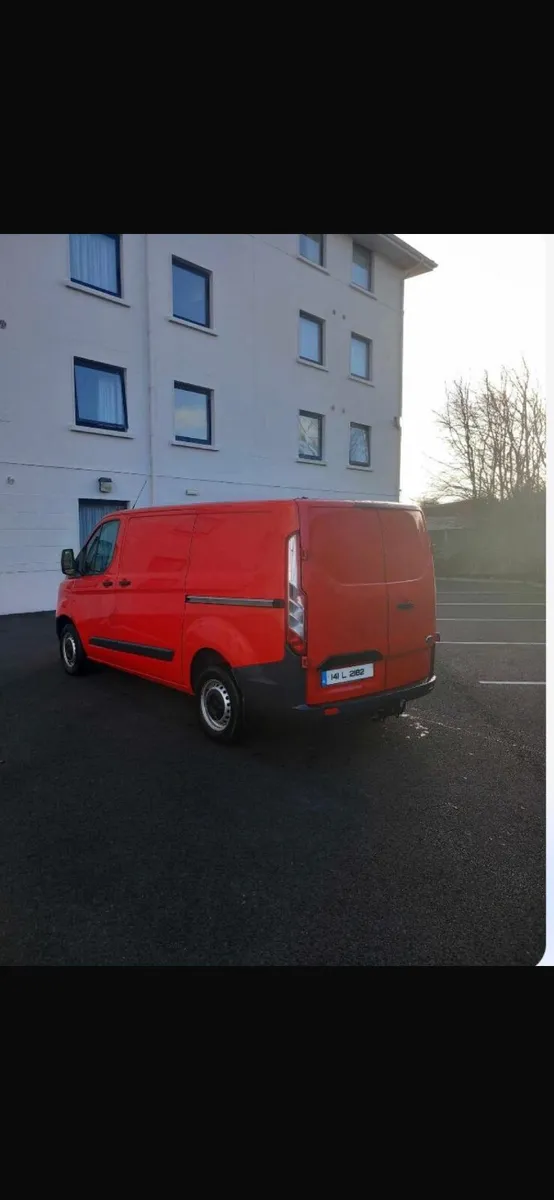 Ford Transit Custom - Image 2