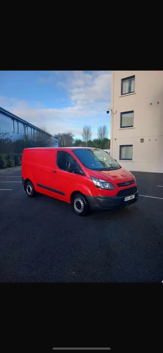 Ford Transit Custom - Image 1