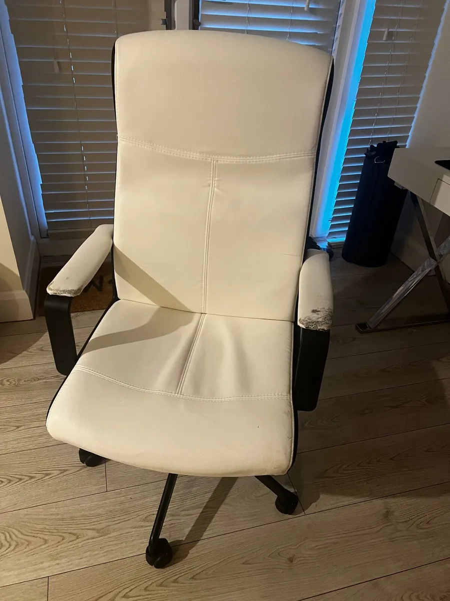 Desk chair - Image 3