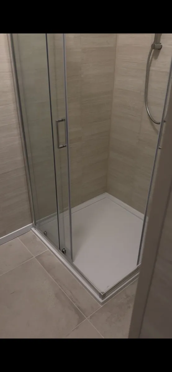 Bathroom remodelling - Image 4