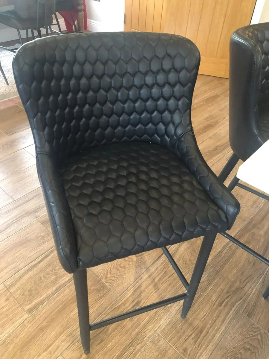 High back quilted Navy Stools x 2. - Image 3