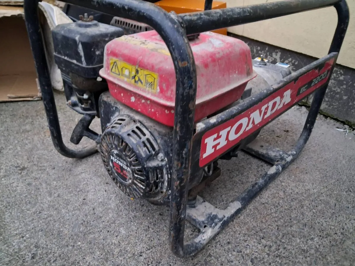 Honda generator 2.2 - Image 1