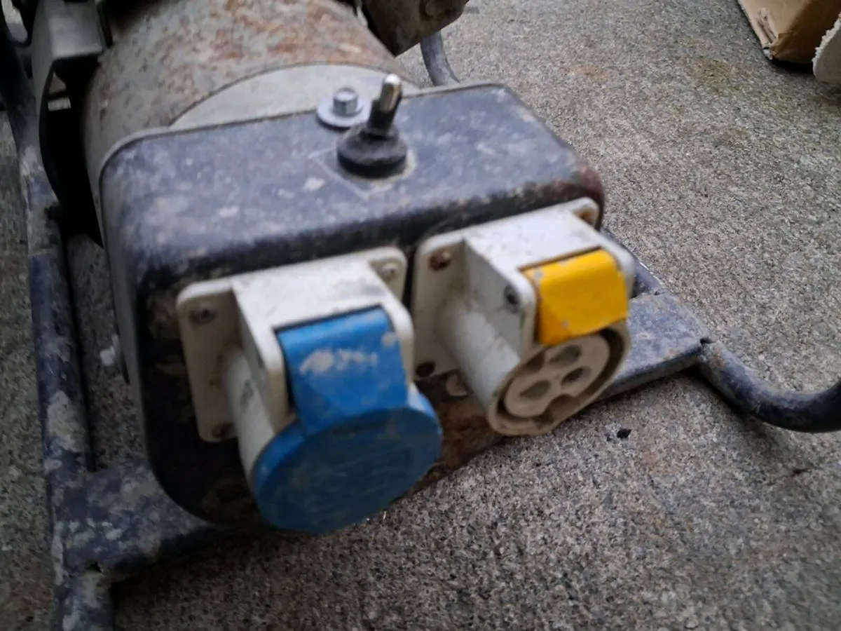 Honda generator 2.2 - Image 3