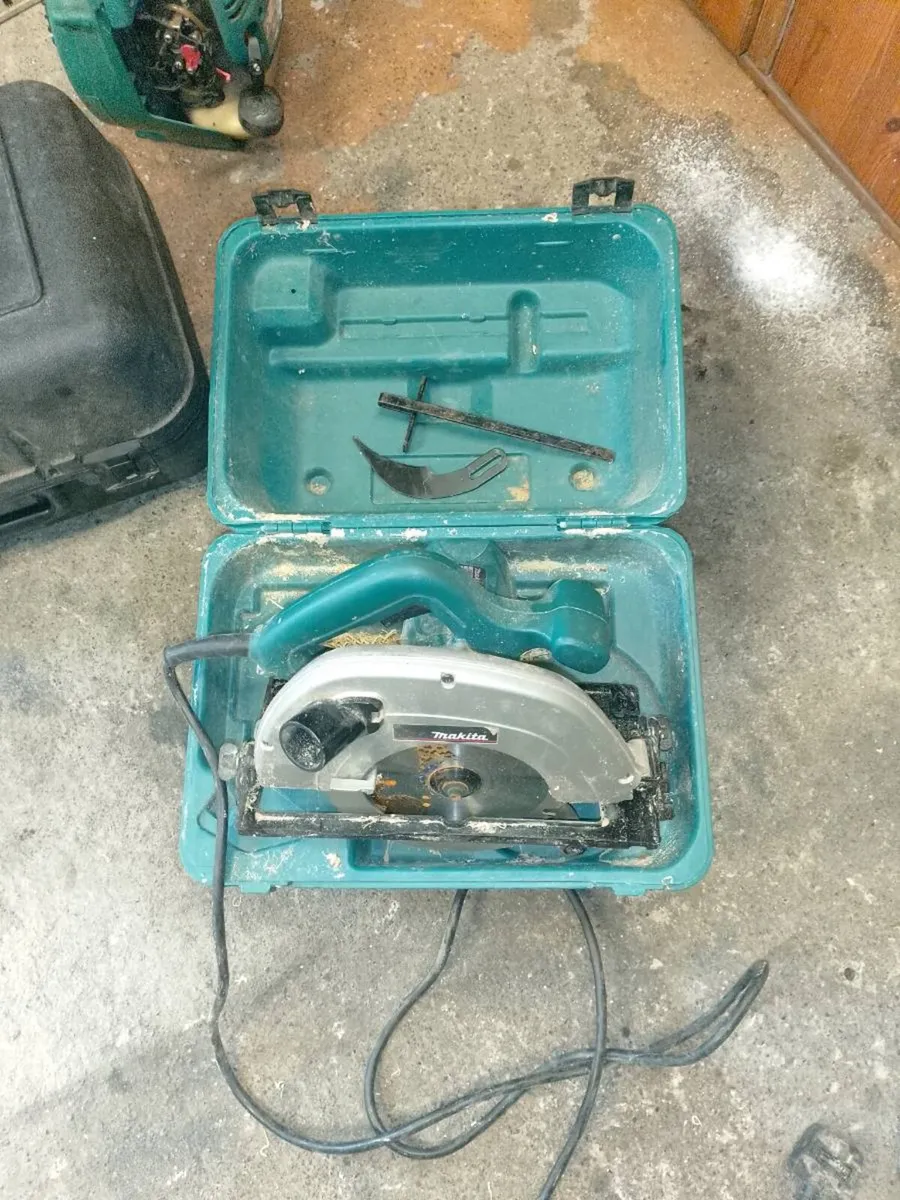 Makita saw - Image 1